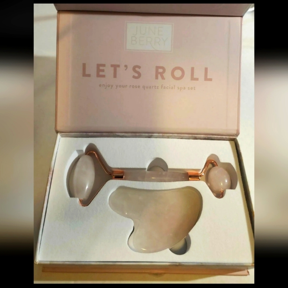 *: Rose quartz gemstone Massage Roller Lifting Tool Stone Facial Massager Set
